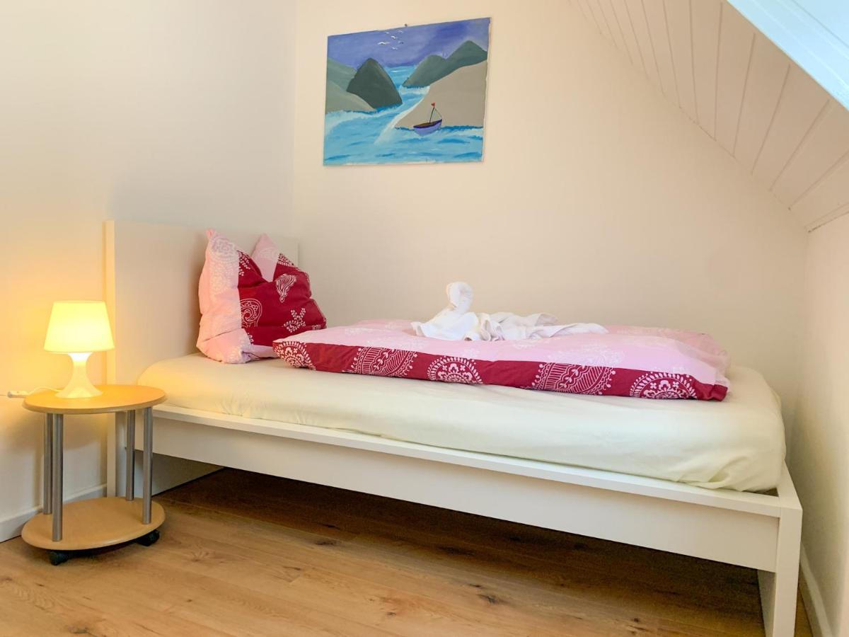 3-Zimmer Haus 85Qm Mit Balkon Bis Zu 8 Personen 빈닌겐 외부 사진