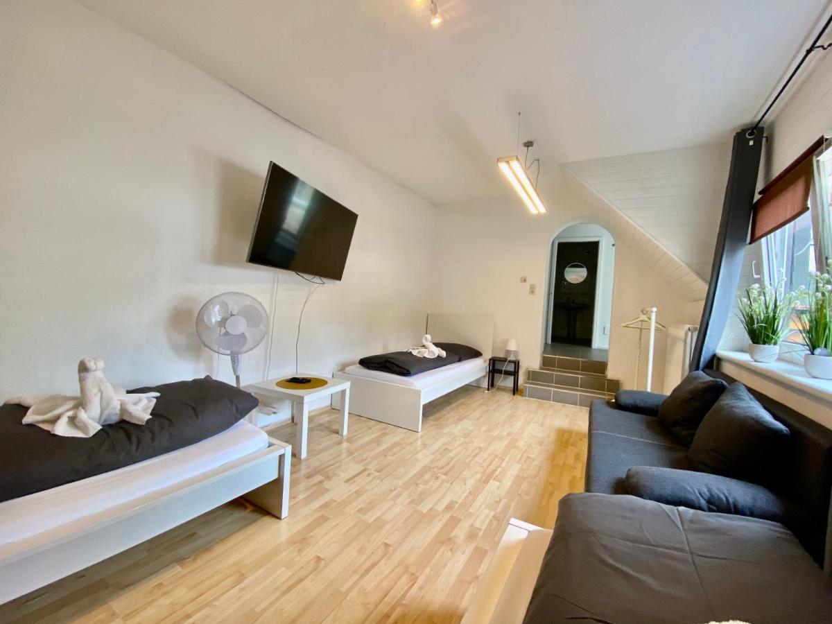 3-Zimmer Haus 85Qm Mit Balkon Bis Zu 8 Personen 빈닌겐 외부 사진